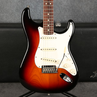 Fender American Standard Stratocaster - 3 Tone Sunburst - 2nd Hand