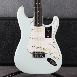 Fender American Vintage II 1965 Stratocaster - Sonic Blue - 2nd Hand