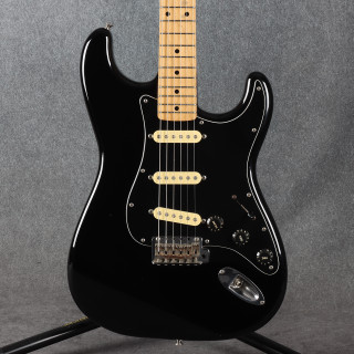 Fender MIJ 1989 Strat - Black - 2nd Hand