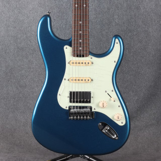 Harley Benton ST Modern Plus Lake Placid Blue - 2nd Hand