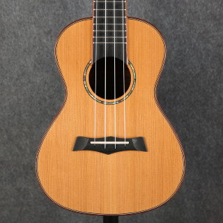 Snail BHC-6C Cedar Concert Ukulele - Natural - 2nd Hand