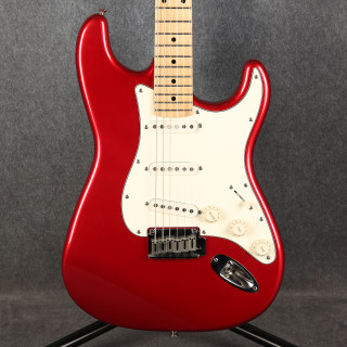 Squier Standard Series Stratocaster - Candy Apple Red - 2nd Hand