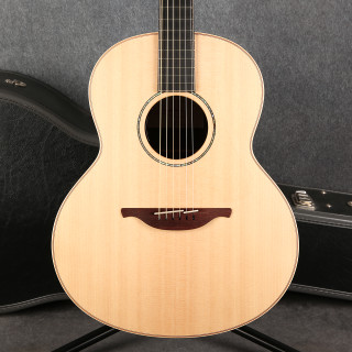 Lowden F-35 Lutz Spruce Top and Rosewood Back & Sides - Natural - 2nd Hand