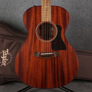 Taylor AD22e American Dream Grand Concert Electro Acoustic - 2nd Hand