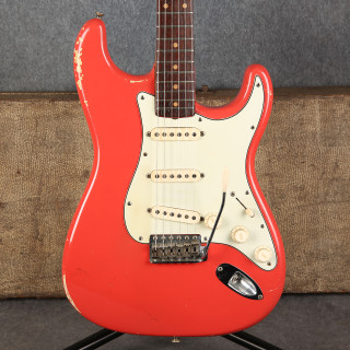 Fender 1962 Stratocaster, Fiesta Red, Selmer Case **COLLECTION ONLY** - 2nd Hand