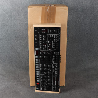 Sequential Trigon-6 Synth - 2nd Hand