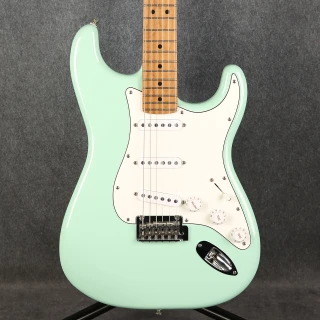Fender FSR Player Stratocaster - Roasted Maple Neck - Sea Foam Green - 2nd Hand