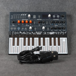 Arturia MicroFreak Algorithmic Synth - 2nd Hand