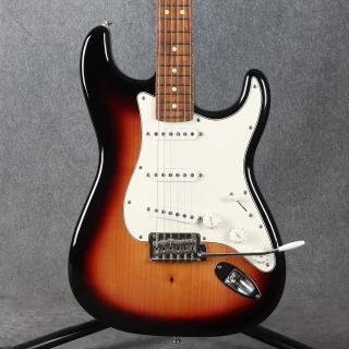 Fender Player Stratocaster - 3TS - 2nd Hand