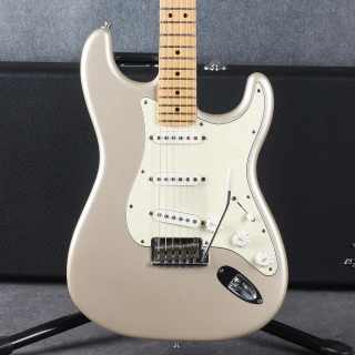 Fender American Standard Stratocaster - White Pearl - 2nd Hand