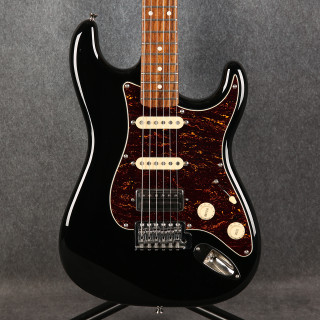 Fender Modern Player Short Scale Stratocaster  - Black - 2nd Hand