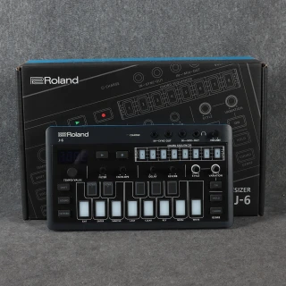 Roland J-6 Chord Synthesizer - 2nd Hand
