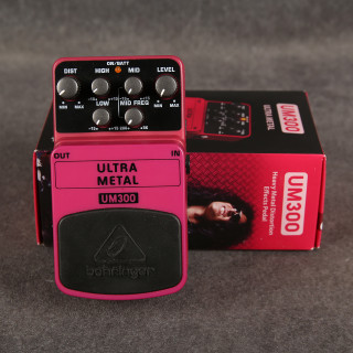 Behringer UM300 Ultra Metal - 2nd Hand (165973)