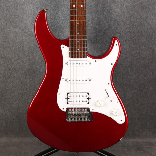 Yamaha Pacifica 012 - Red Metallic - 2nd Hand (166046)