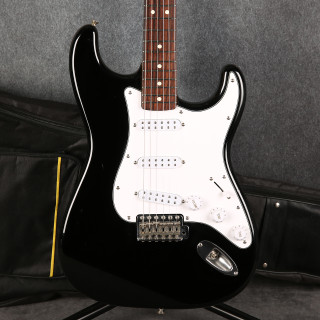 Fender Mexican Standard Stratocaster - Black - 2nd Hand (165666)