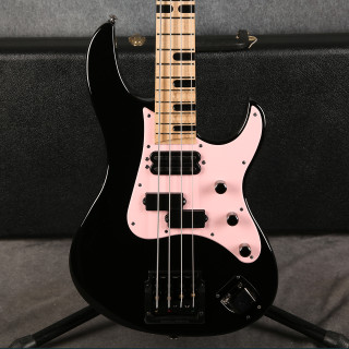 Yamaha Attitude Bass - Black - Kahler Tremolo - 2nd Hand