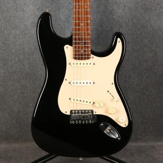Squier Affinity Series Strat - Black - 2nd Hand