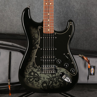 Fender FSR Black Paisley Stratocaster HSS - Black Paisley - 2nd Hand