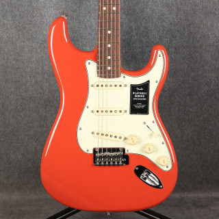 Fender Limited Edition Player II Stratocaster - Fiesta Red - 2nd Hand (X1189983)