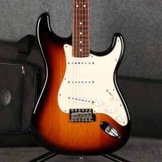 Fender American Special Stratocaster - 3 Tone Sunburst - 2nd Hand (170893)