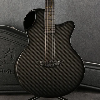 Emerald Guitars X30 Acoustic Jumbo - 2nd Hand