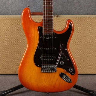 Levinson Blade RH-4 Standard Honey Burst - 2nd Hand
