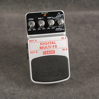 Behringer FX600 - 2nd Hand (172337)
