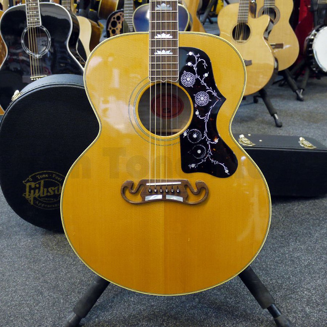 Gibson J-200 Standard Acoustic - Natural w/ Hard Case - 2nd Hand