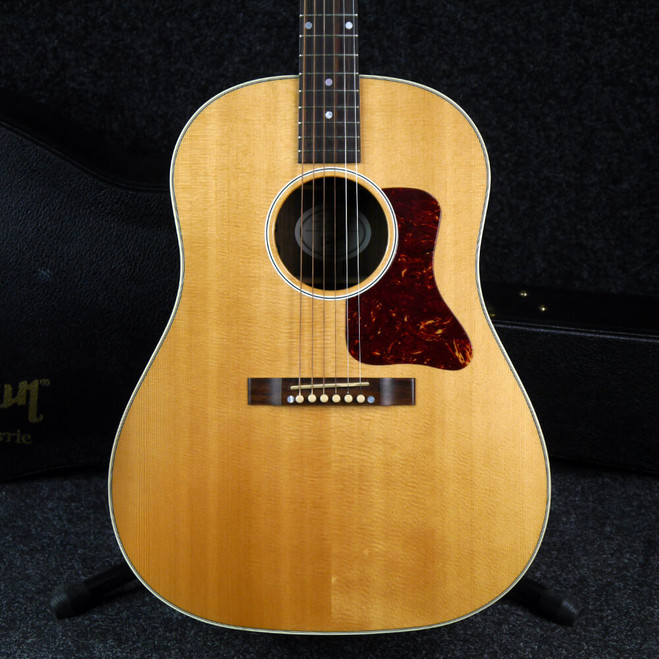 Gibson J-29 Acoustic Guitar w/Hard Case - 2nd Hand