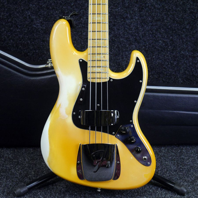 Fender 1976 Jazz Bass - Natural w/ Hard Case - 2nd Hand