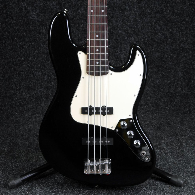 Squier Standard Jazz Bass - Black - 2nd Hand