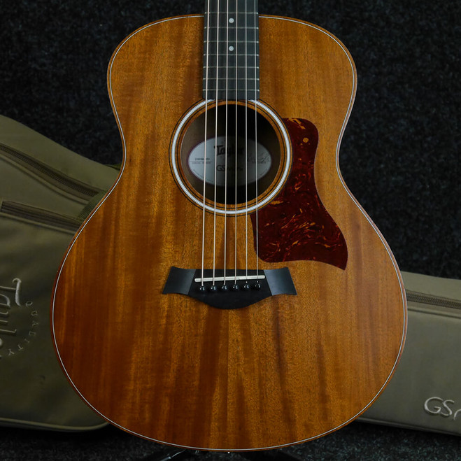 Taylor GS Mini Acoustic - Mahogany w/Gig Bag - 2nd Hand