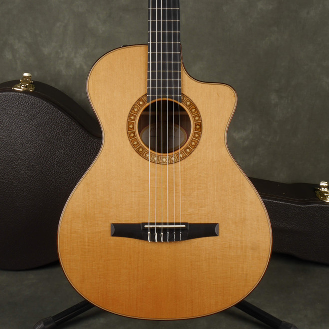 Taylor NS72ce Electro-Acoustic Nylon String Guitar - Natural w/Case - 2nd Hand