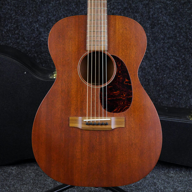 Martin 000-15M Acoustic Guitar - Natural w/Hard Case - 2nd Hand