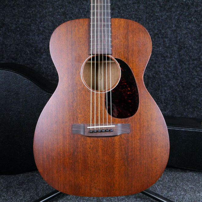 Martin 15 Series 00-15M Mahogany Acoustic Guitar - Natural w/Hard Case - 2nd Hand