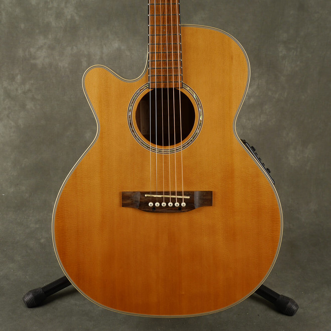 Takamine EG540SC - Left Handed - Natural - 2nd Hand