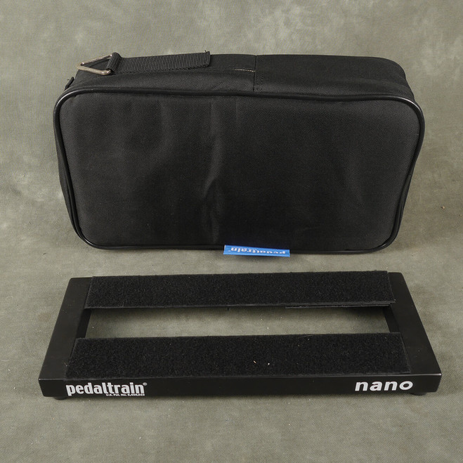 Pedaltrain Nano Pedalboard w/Gig Bag - 2nd Hand (109040)