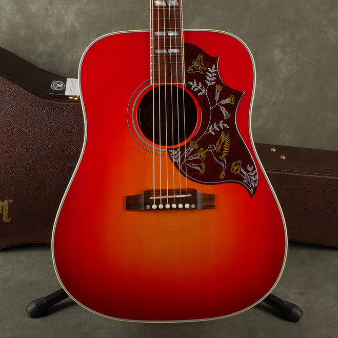 Gibson 2020 Hummingbird - Cherry Sunburst w/Hard Case - 2nd Hand