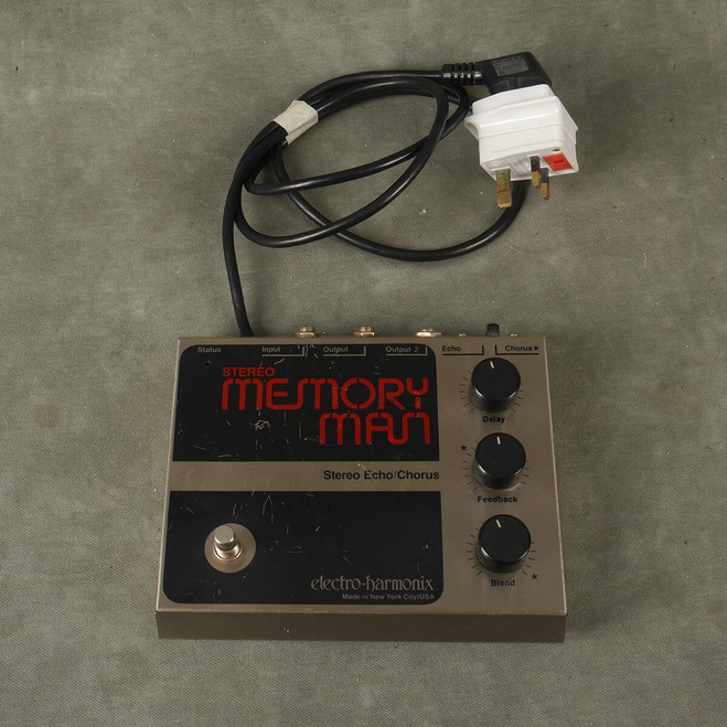 Electro Harmonix Memory Man Delay/Modulation FX Pedal - 2nd Hand