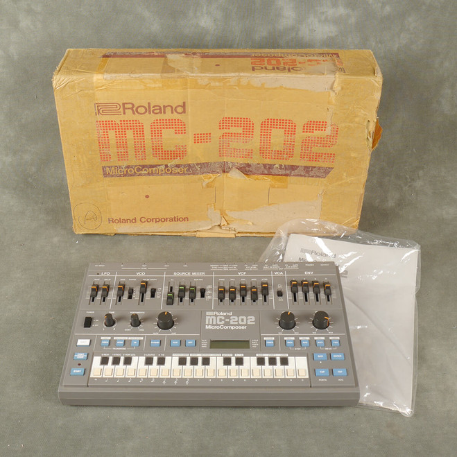 Roland MC-202 Micro Composer w/Box - 2nd Hand