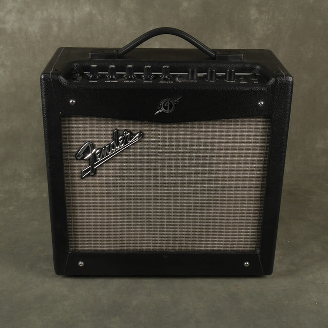 Fender Amp Mustang I V2 Combo Amp - 2nd Hand