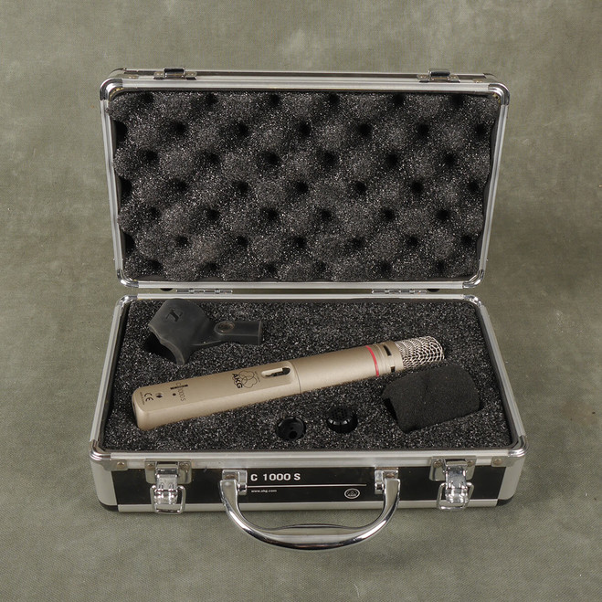 AKG C1000S Small Diaphragm Condenser Microphone w/Case - 2nd Hand