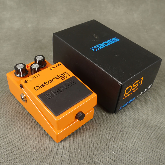 Boss DS-1 Distortion FX Pedal w/Box - 2nd Hand (113017)
