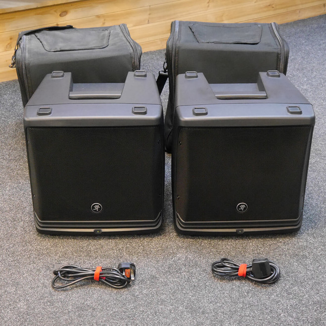 Mackie DLM12 2000w Active Speakers w/Cover - 2nd Hand