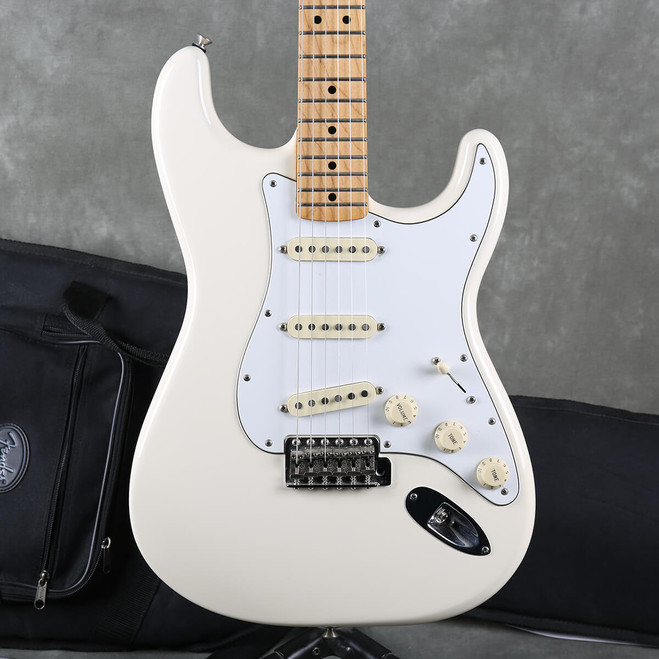 Fender Jimi Hendrix Stratocaster - White w/Gig Bag - 2nd Hand (115234)