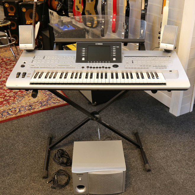 Yamaha Tyros 4 Keyboard with Speakers w/Hard Case - 2nd Hand **COLLECTION ONLY**