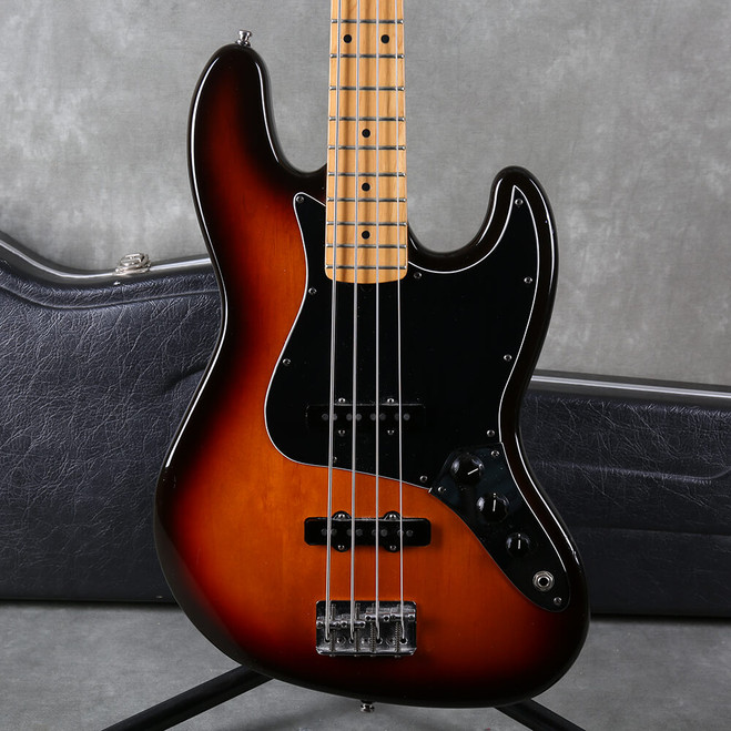 Fender American Standard Jazz Bass 1997 - Sunburst w/Hard Case - 2nd Hand