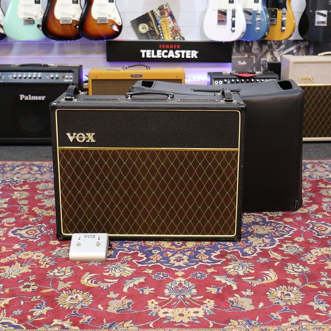 Vox AC30CC2 - Includes Footswitch - Cover **COLLECTION ONLY** - 2nd Hand