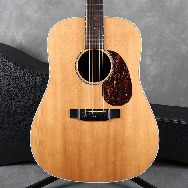 Martin D-16e Rosewood - Hard Case - 2nd Hand