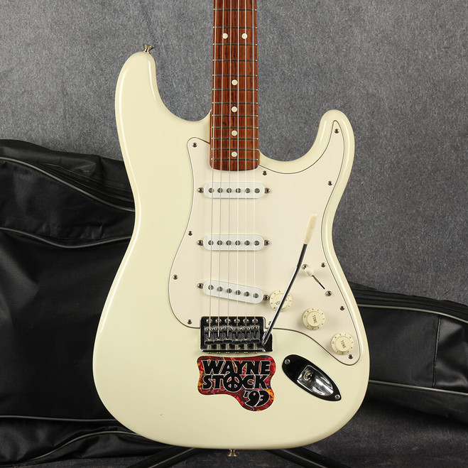 Fender Wayne's World 2 Stratocaster 1994 - Arctic White - Gig Bag - 2nd Hand